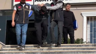 Yolda yürürken cinayet işleyen zanlı yakınlı!