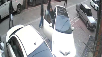 Serdar Öktem cinayetinde şüphelilerin hücre evinden çıktığı anlar kamerada