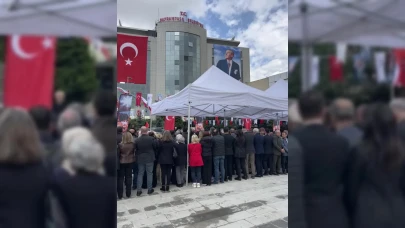 Bayrampaşa Belediye Başkanvekili Akın'a 29 Ekim töreninde protesto