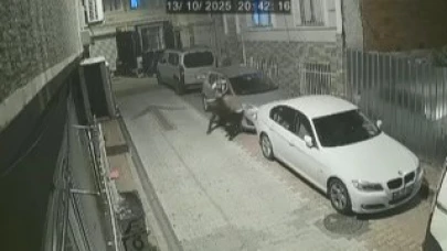 Kadını yerde sürükleye sürükleye dövdü!