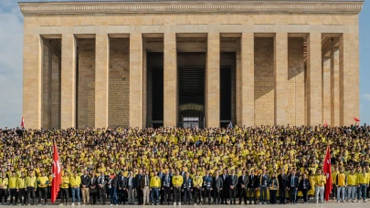 Fenerbahçe taraftarı 10 Kasım öncesi Anıtkabir'e koştu