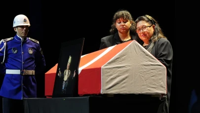 Muazzez Abacı için AKM'de tören düzenledi