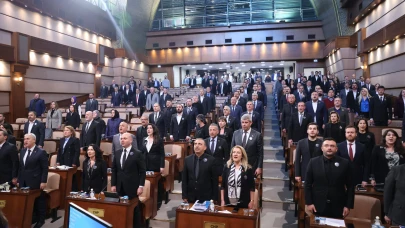 İBB meclisi yine karıştı!