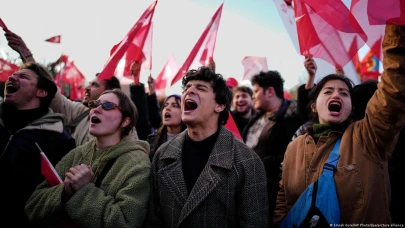Siyasete güven yok!