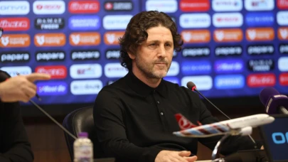 Bileği bükülmüyor!