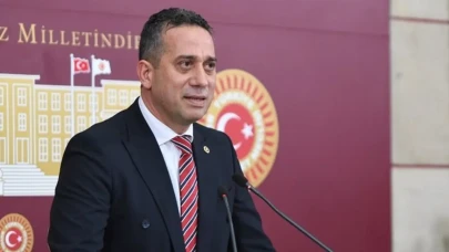 "Canları sıkıldıkça gözaltına alıyorlar!"