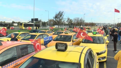 İstanbul'da taksicilerden konvoylu eylem