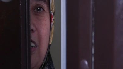 Büyükçekmece Adliyesi'nde yaşanan hırsızlık sonrası firari şüphelinin annesi konuştu: Oğlumun başını yaktılar!