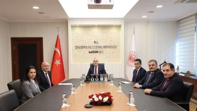 Dostlar alışverişte görsün!