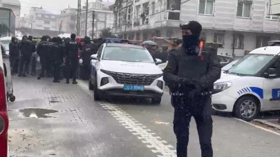 Esenyurt'ta vahşet! Eşini boğarak öldürdü!