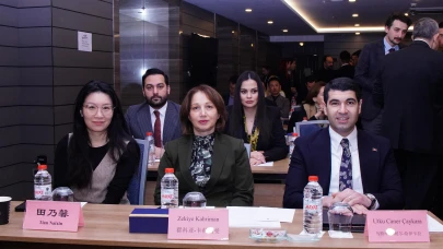 Avcılar'a Çinli kardeş geldi