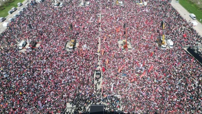 İmamoğlu'na özgürlük mitinginde milyonlar bir arada!