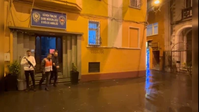 Hızlı sürdü diye bıçakladı!