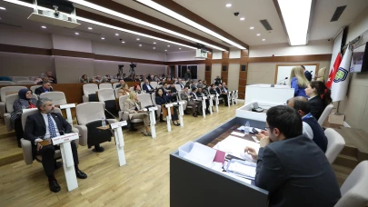 Bakırköy belediye meclisinde Bolu Belediye Başkanı Tanju Özcan'ı kınadılar!