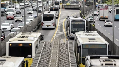 Metrobüsten torbacı çıktı