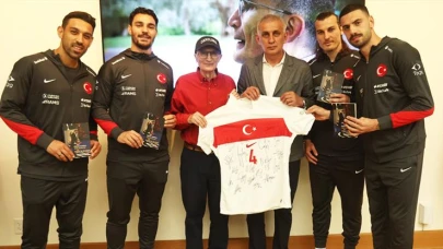 Milliler Sancar'ı ziyaret etti