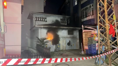 Avcılar'da yeraltı kablolarında patlama