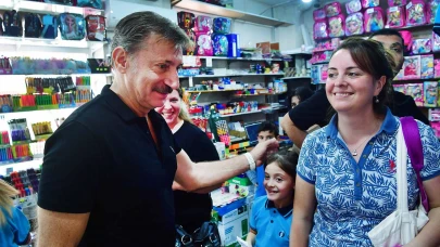 Bahçelievler Belediyesi'nden öğrencilere kırtasiye desteği