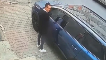Otomobile idrarını yaptı araç sahibine saldırdı!