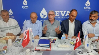 DEVA Esenyurt’ta muhtarlar ve STK’larla buluştu