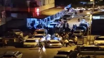 Alkollü sürücü düğün davetlilerinin arasına daldı: 2 yaralı