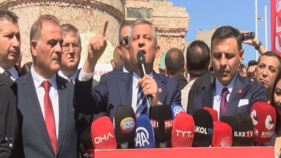 Özgür Özel Taksim'de konuştu: Partiliyim diyenler partinin seçilmişlerine saygı duysun!