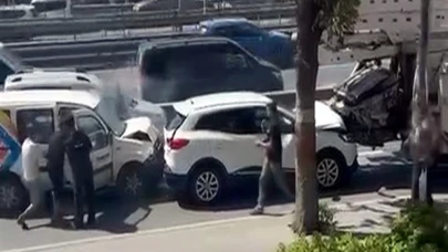 Avcılar'da zincirleme kaza korkuttu