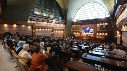 İBB Meclisi'nde tansiyon yükseldi!