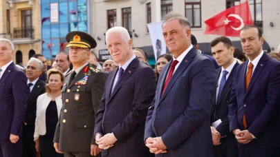 İstanbul kurtuluşu kutladı
