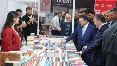Sultanbeyli Kitap Fuarı final yaptı