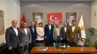 AK Parti Büyükçekmece’de vefa buluşması: Geçmiş dönem ilçe başkanları bir araya geldi
