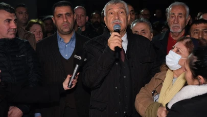 Karalar'da buruk sevinç