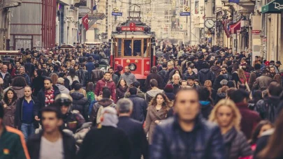 TÜİK'e göre mutlu halka göre umutsuzuz