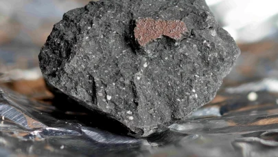 Mars’tan gelen 4,5 milyar yıllık gök taşında su izi keşfedildi