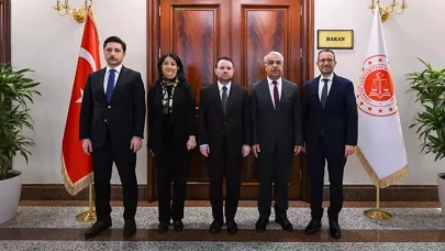 DEM Parti İmralı heyetinden bakanlar Çiftçi ve Gürlek'e ziyaret