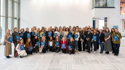 Bahçeşehir mezun verdi