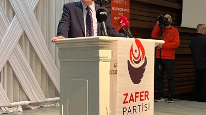 Zafer Partisi’nin iftarında üç genel başkan bir araya geldi 