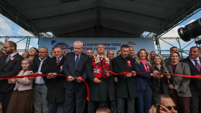 Yokluğu biliriz yoksulluğu biliriz