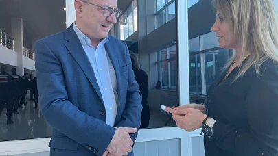 İlk düğme yanlış iliklendi!