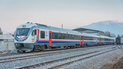 Vagonlar zararla ilerliyor
