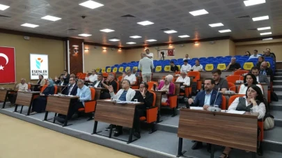Esenler'e ihale eleştirisi