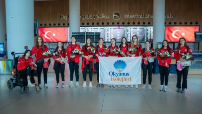 İstanbul Sancaktepe Okyanus Koleji Kız Voleybol Milli Takımı Dünya İkincisi Oldu