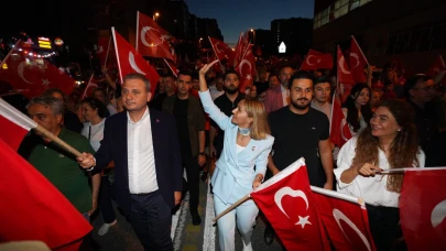 Beylikdüzü 30 Ağustos'u kutladı