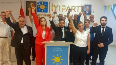 Beylikdüzü sürece tepki gösterdi