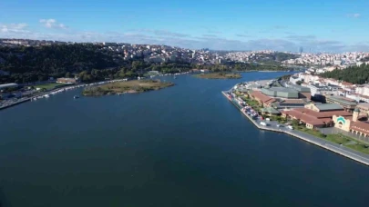 Haliç'in kötü kokusu milleti bezdirdi: Haliç'in durumu endişe verici!