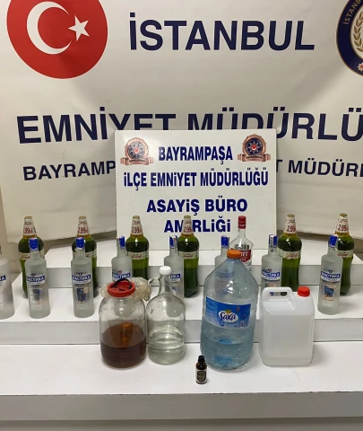 Bayrampaşa'da sahte içki üretilen depoya baskın