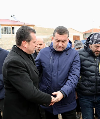 Kayamakam Toğan'ı  acılı gününde yalnız bırakmadılar
