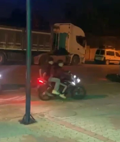 Çekmeköy'de bıçaklı saldırı