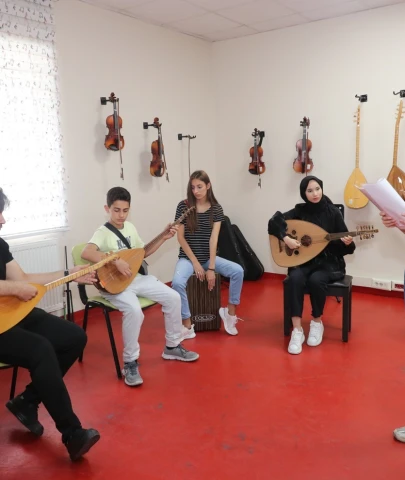 Genç akademi başlıyor