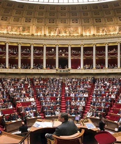 Fransa yine hükümetsiz kalabilir